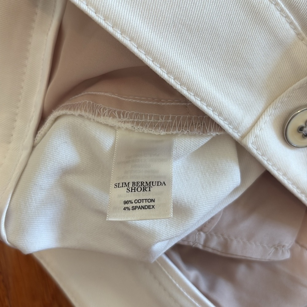 White Bermuda shorts - Picture 4 of 4